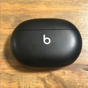 Beats Black Wireless Earbuds Case